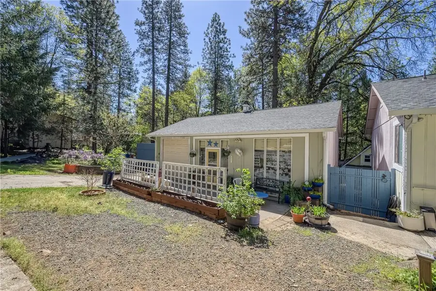 16675 Mountain View Drive, Cobb, CA 95426 - Image #2