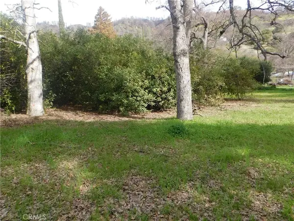 100 Spring, Clearlake Oaks, CA 95423