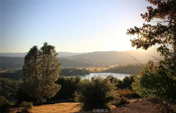 19383 Stonegate Road, Hidden Valley Lake, CA 95467