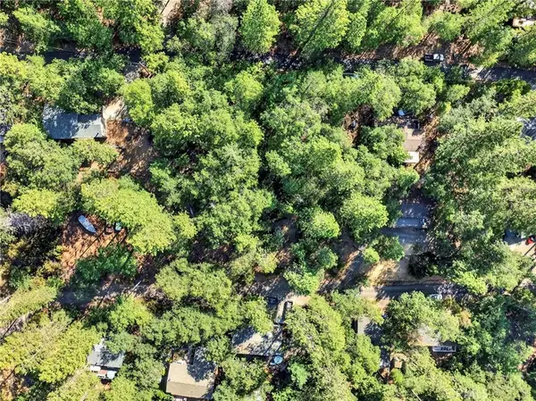 16370 Manzanita, Cobb, CA 95426