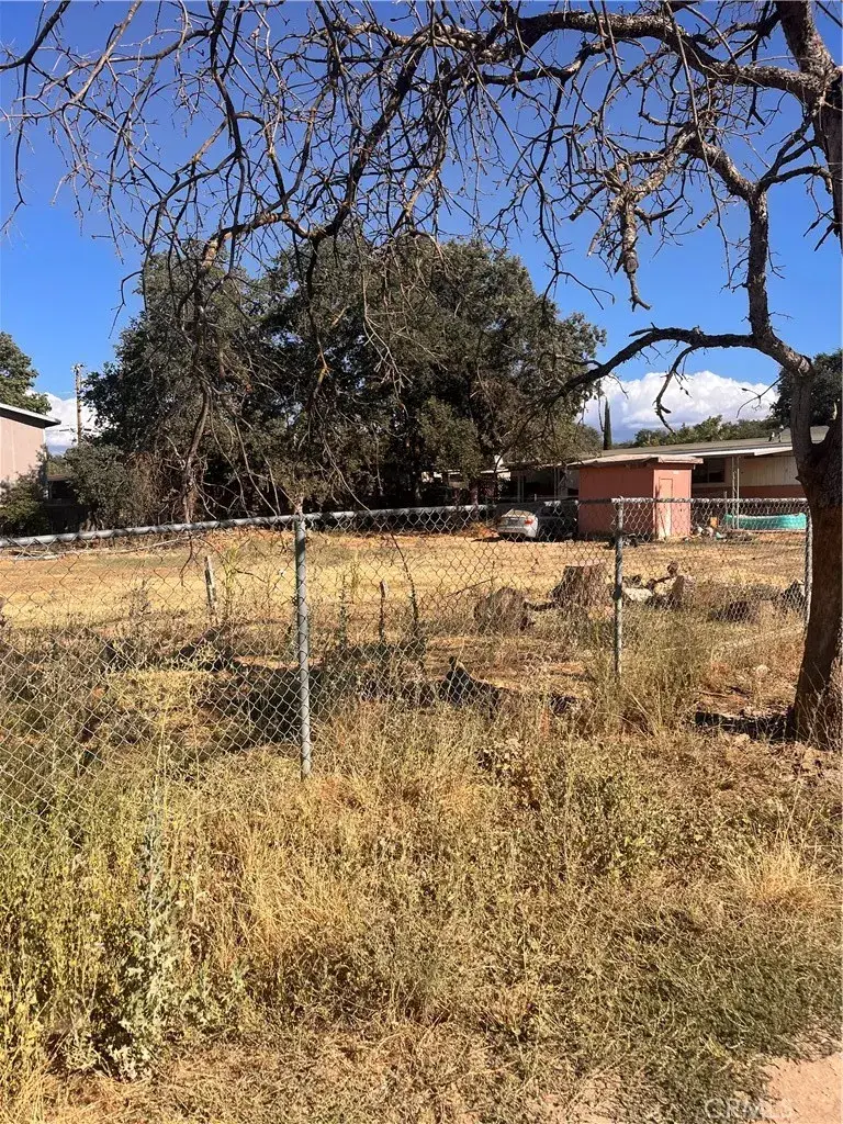 3890 Schultz, Clearlake, CA 95422 - #1