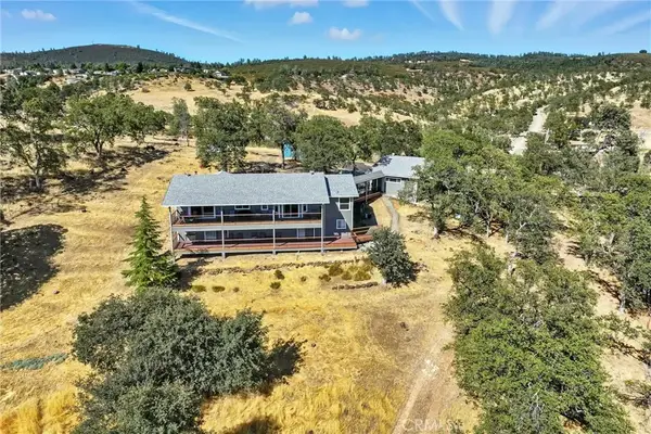 19415 Dallas Court, Hidden Valley Lake, CA 95467