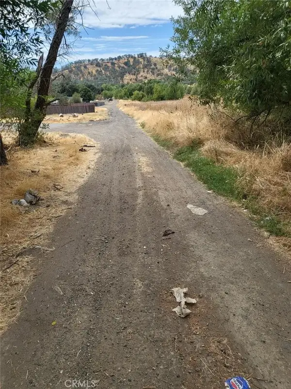 2800 Country Club Drive, Clearlake, CA 95422