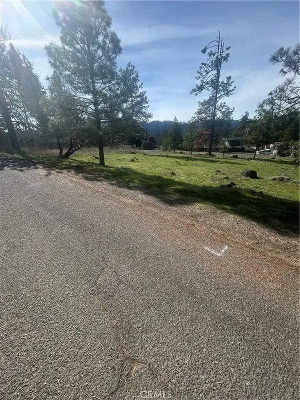 1683 Padula, Willits, CA 95490