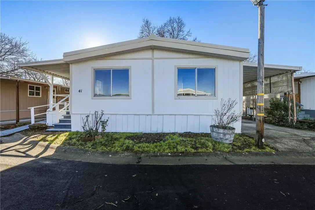 1025 Martin #41, Lakeport, CA 95453 - #1