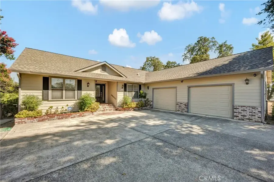 17120 Knollview Drive, Hidden Valley Lake, CA 95467 - #2