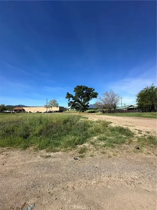 3385 Washington, Clearlake, CA 95422