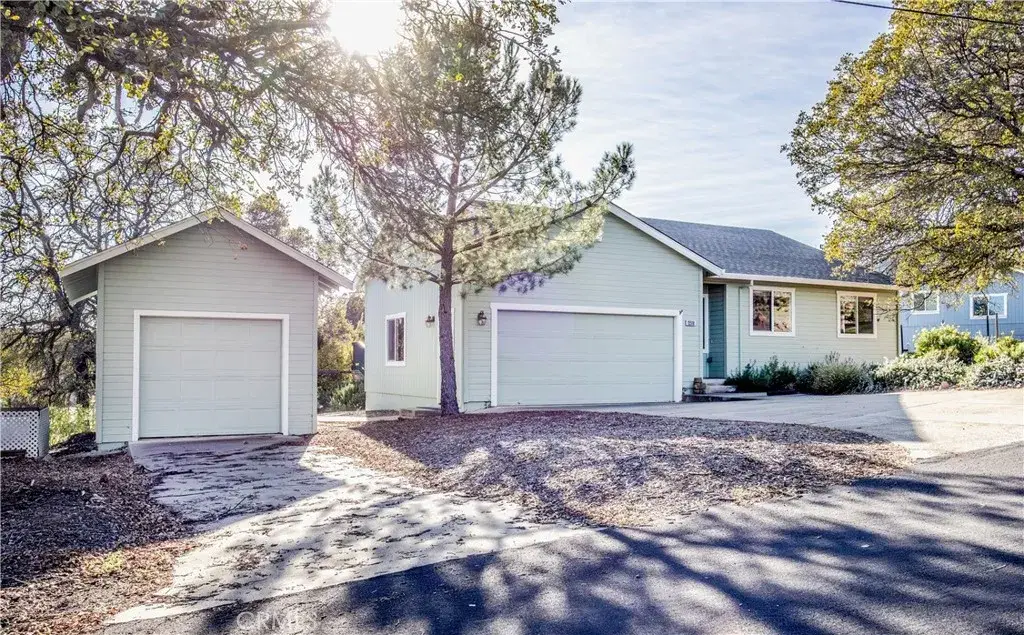 15518 Little Peak, Hidden Valley Lake, CA 95467 - #1