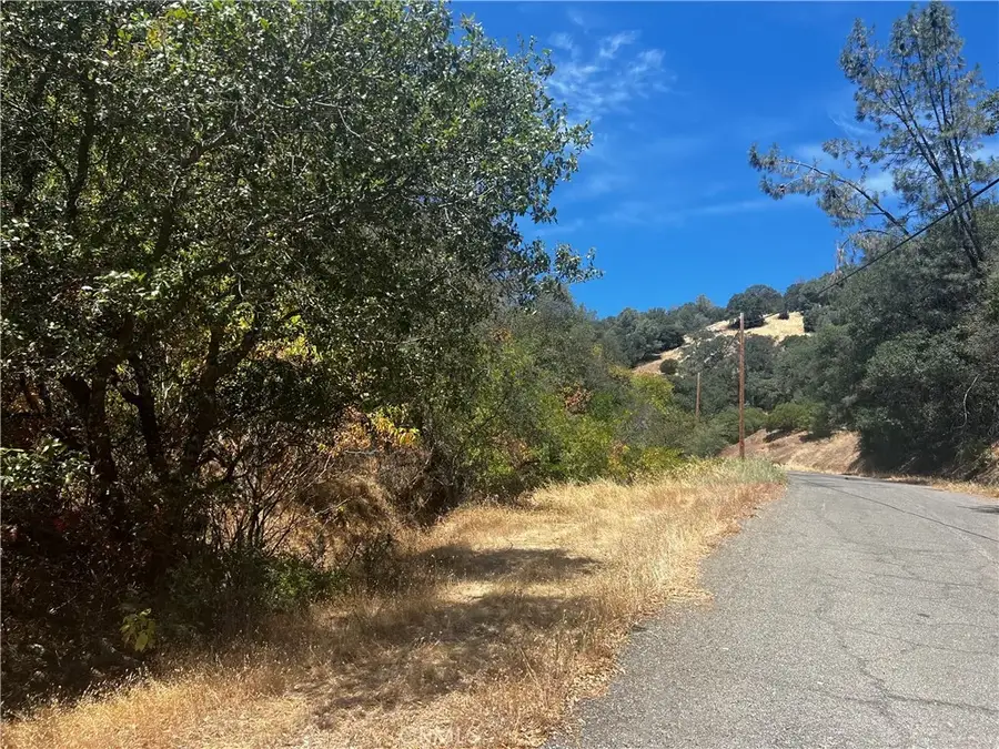 12225 Mount View, Clearlake Oaks, CA 95423 - #3