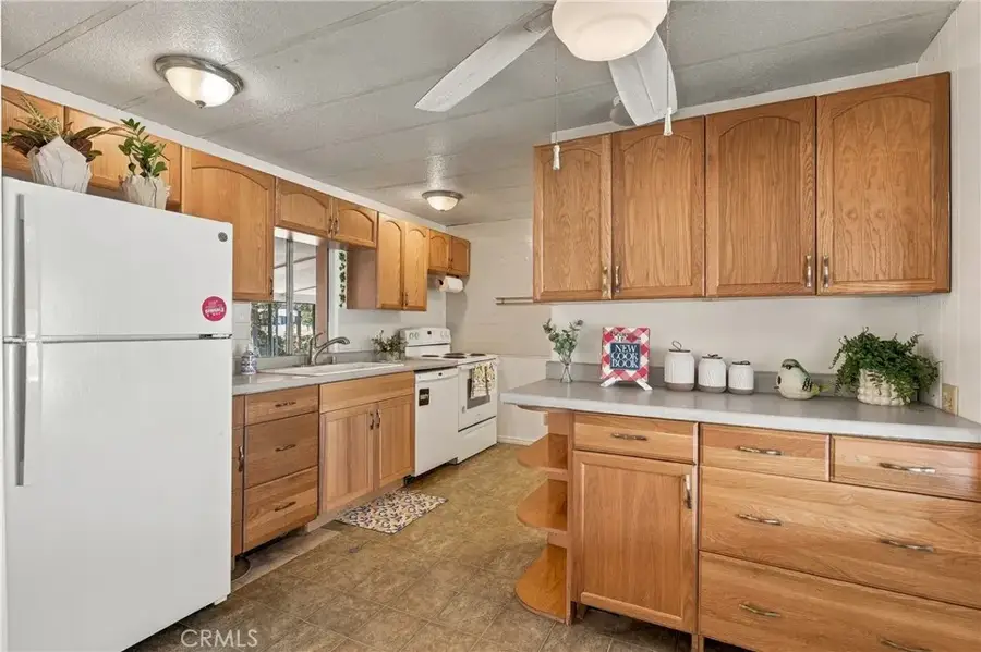4305 Lakeshore, Lakeport, CA 95453 - #2