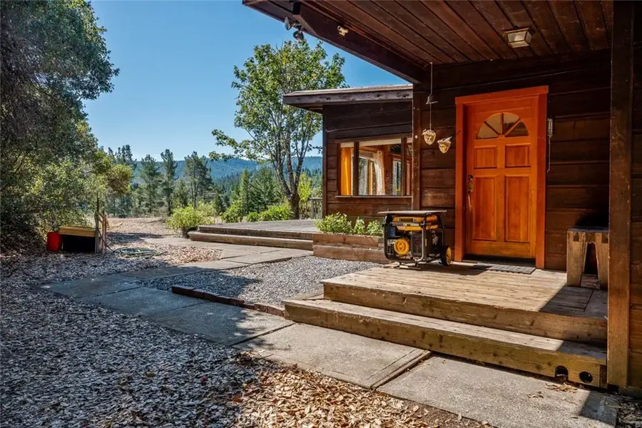 19020 Gschwend Road, Philo, CA 95466 - #2