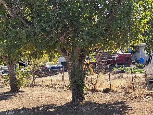 13690 Eastlake, Clearlake, CA 95422