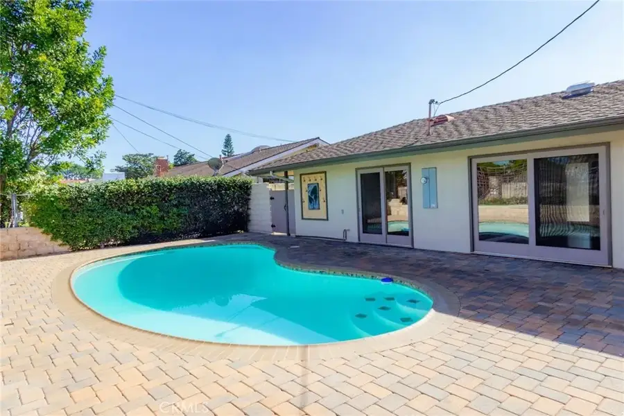 1511 E Fairway Drive, Orange, CA 92866 - Image #2