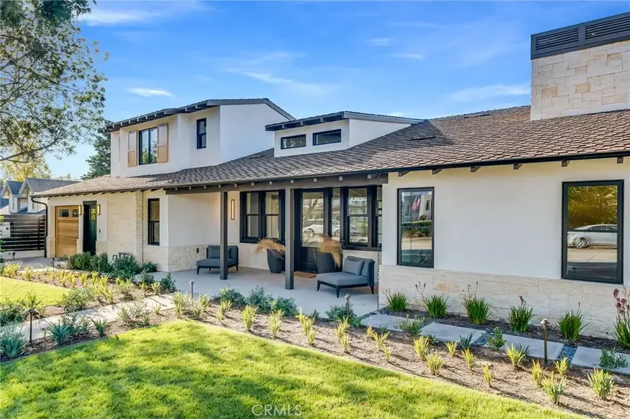 427 Santa Ana Av, Newport Beach, CA 92663 - Image #3