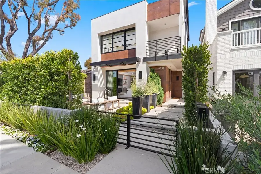 426 Marguerite, Corona Del Mar, CA 92625 - Image #2