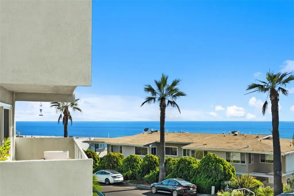 21703 Ocean Vista Dr 201a, Laguna Beach, CA 92651 - Image #1