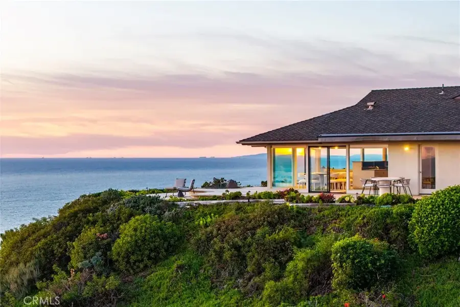 100 Vista Del Sol, Laguna Beach, CA 92651 - Image #2