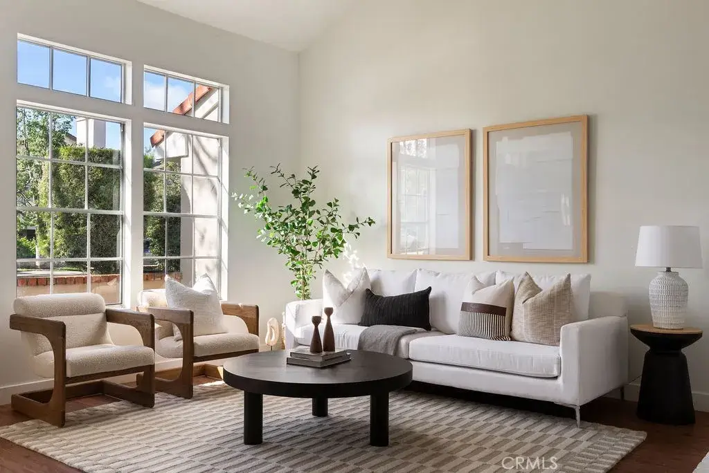 112 Oxford #42, Irvine, CA 92612 - Image #1