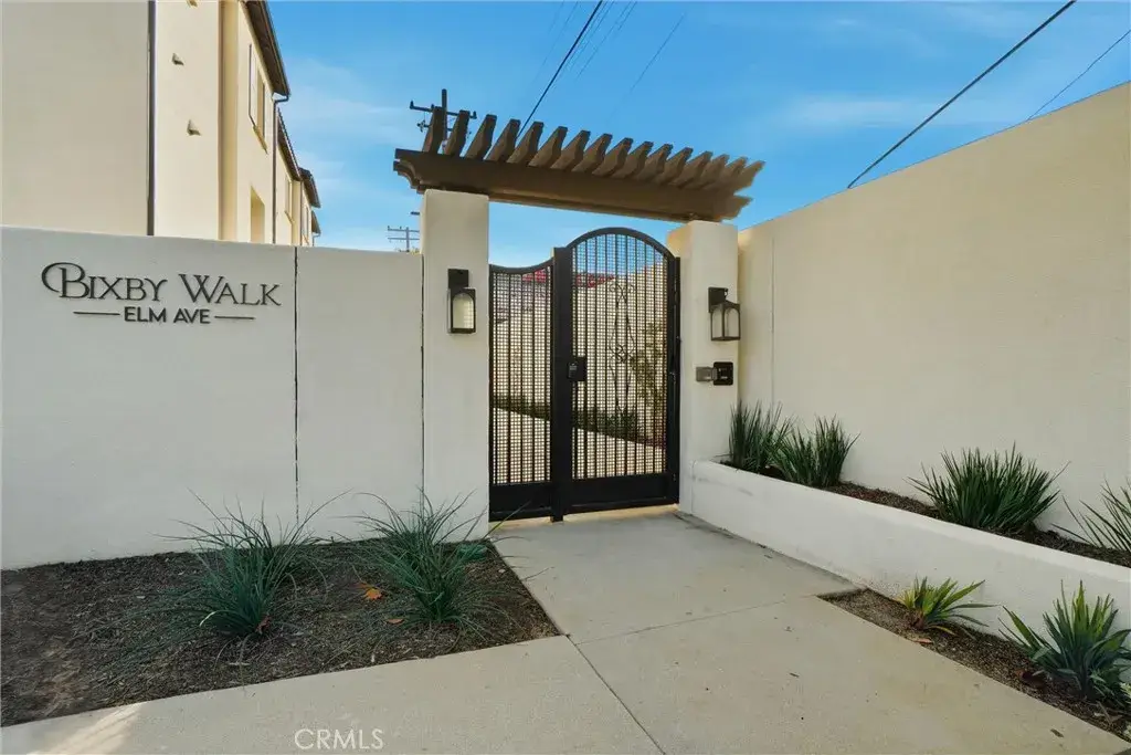 3667 Elm Avenue, Long Beach, CA 90807 - #1