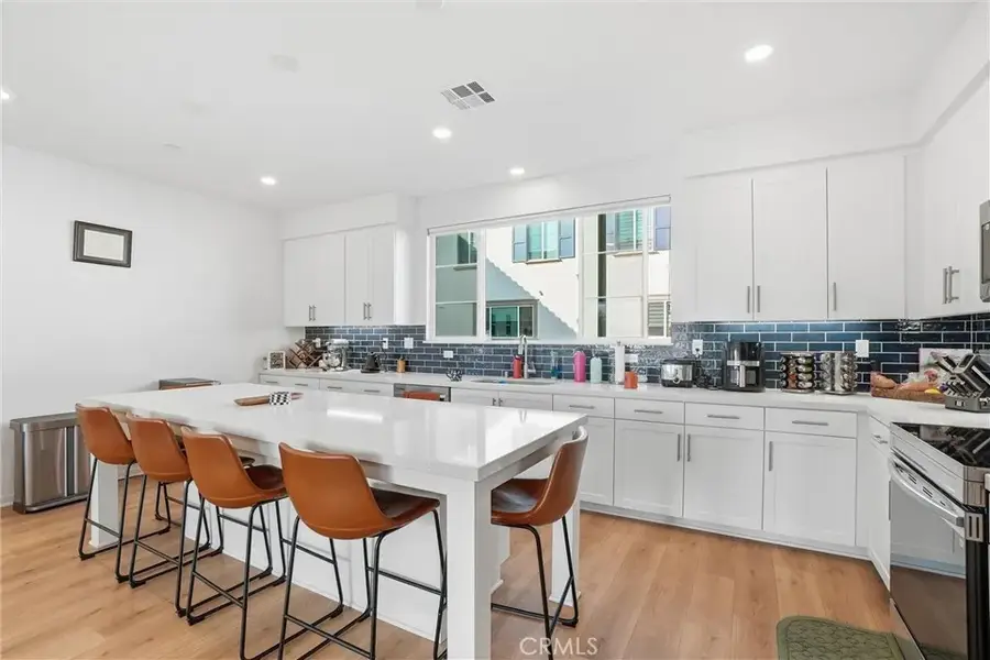 3667 Elm Avenue, Long Beach, CA 90807 - #2