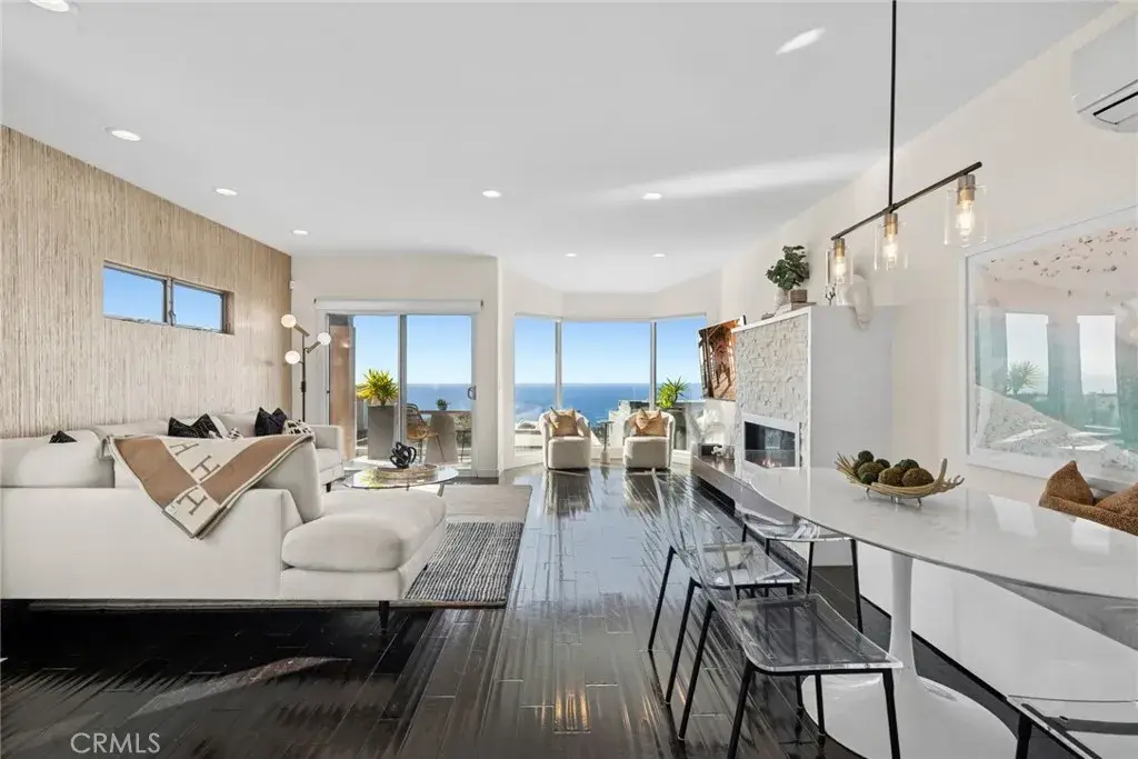 928 Quivera, Laguna Beach, CA 92651 - #1