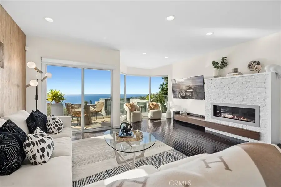 928 Quivera, Laguna Beach, CA 92651 - #3