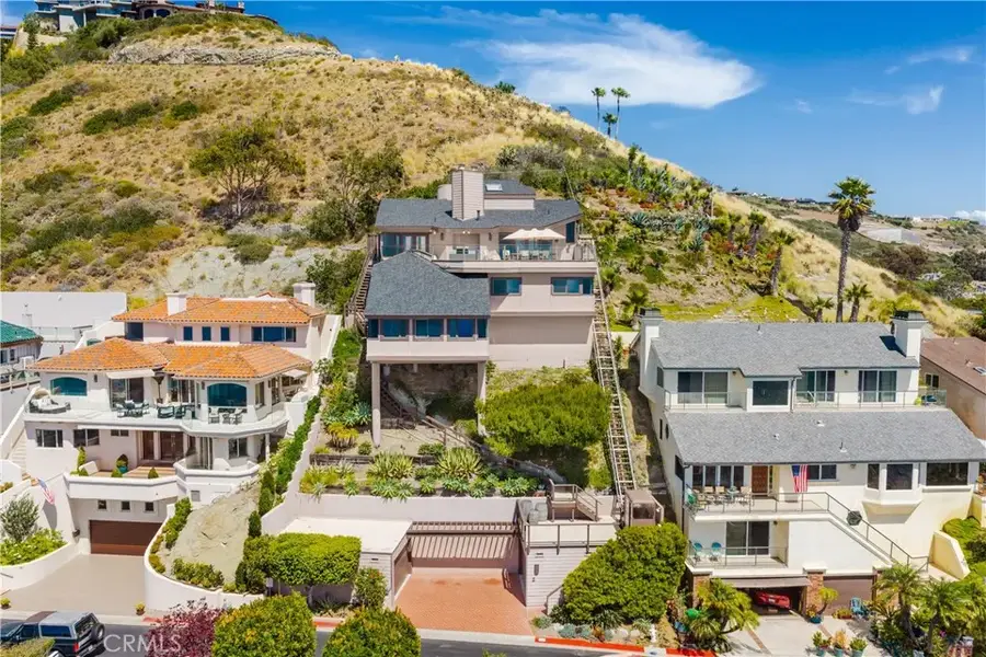 15 N Vista De Catalina, Laguna Beach, CA 92651 - #3