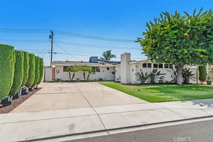 724 N Vine, Anaheim, CA 92805 - #2