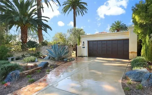 486 Locust Street, Laguna Beach, CA 92651