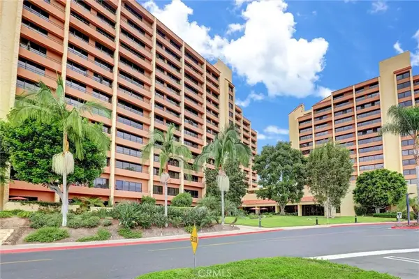 24055 Paseo Del Lago, Laguna Woods, CA 92637