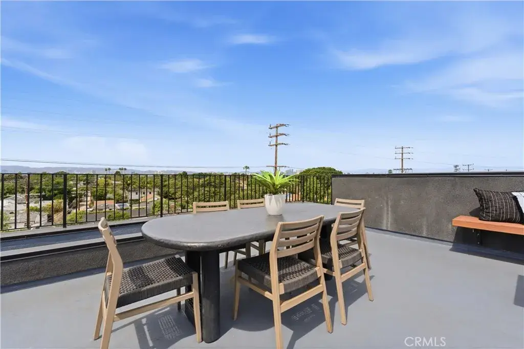 11702 Charnock Road, Los Angeles, CA 90066 - #1