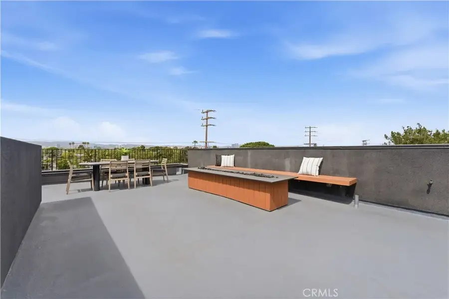 11702 Charnock Road, Los Angeles, CA 90066 - #2