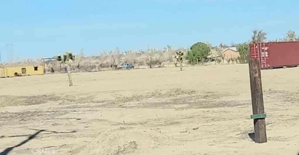 25950 Clark, Apple Valley, CA 92308 - #1