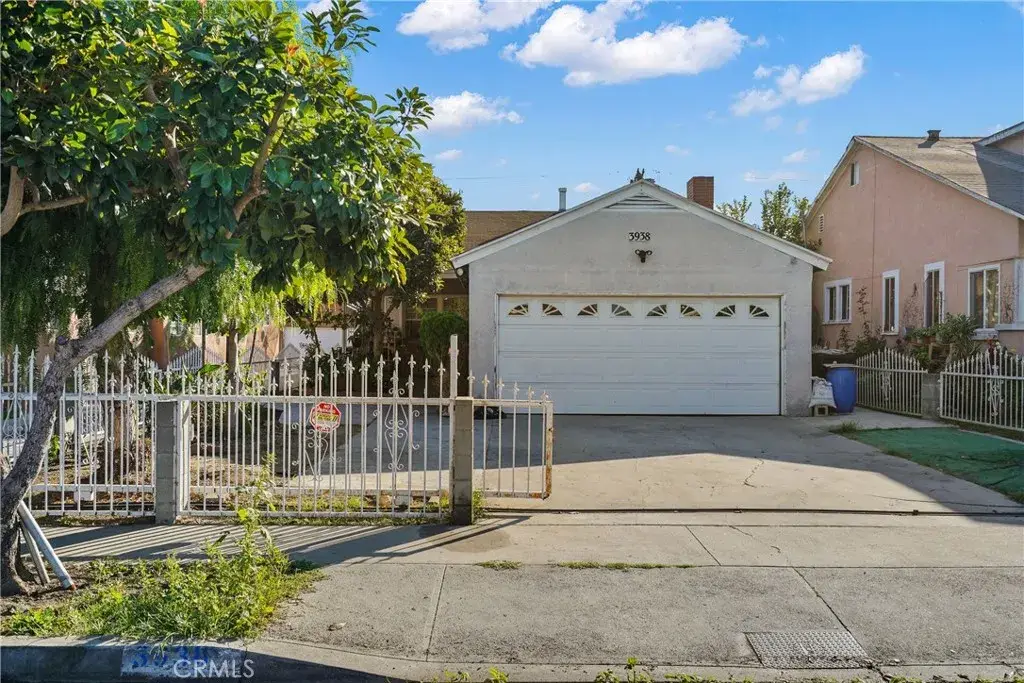 3938 Dalton Ave, Los Angeles, CA 90062 - Image #1