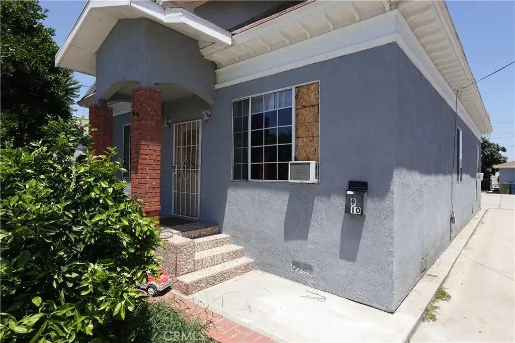 6910 Chanslor Avenue, Bell, CA 90201 - Image #1