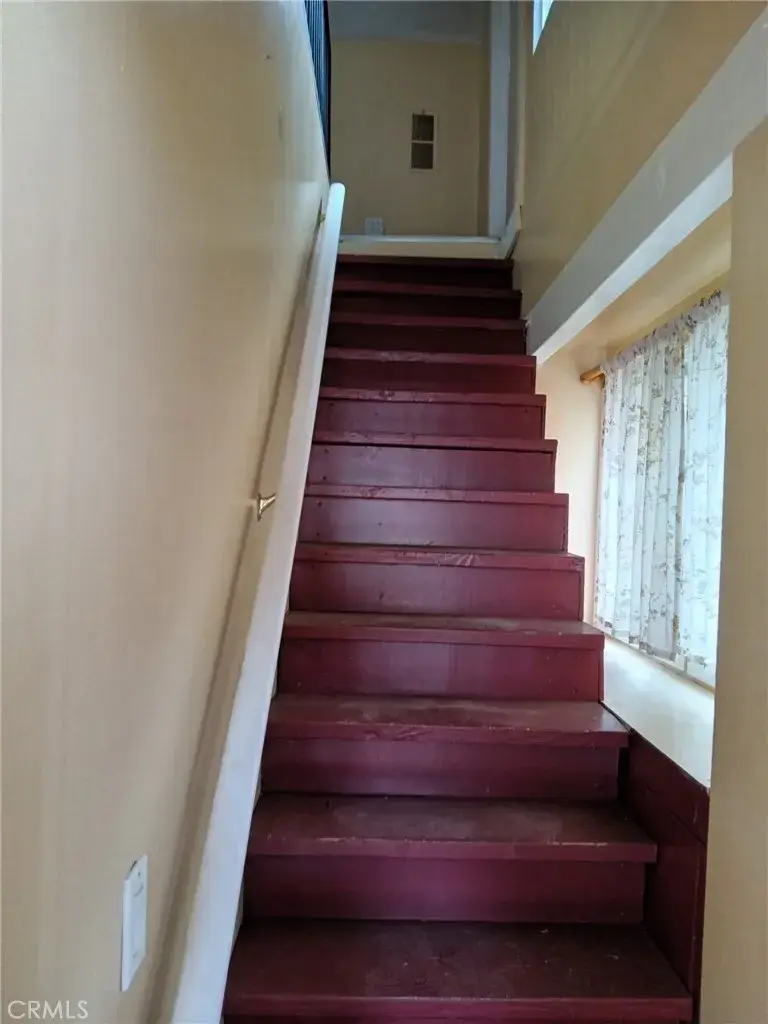 860 W 43rd Place, Los Angeles, CA 90037 - Image #1