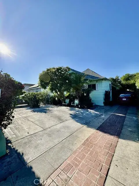 1199 W 38th Street, Los Angeles, CA 90037