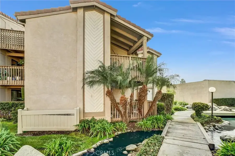 4791 Lago Drive #200, Huntington Beach, CA 92649 - Image #3