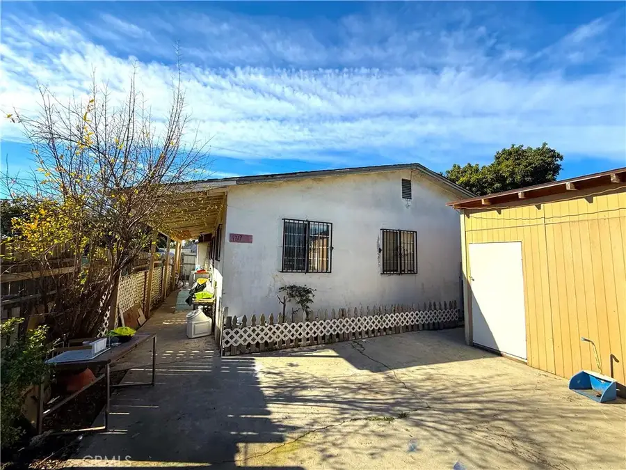 9715 Grandee, Los Angeles, CA 90002 - Image #3