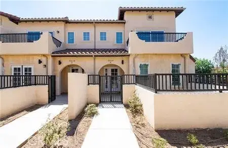 5518 E Los Angeles Avenue #3, Simi Valley, CA 93063