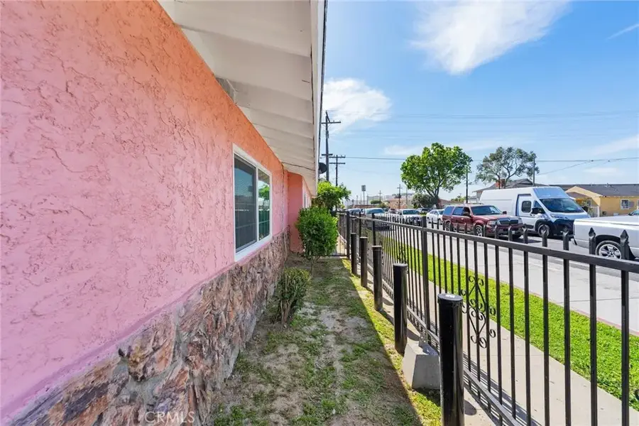 706 E Palmer, Compton, CA 90221 - #3