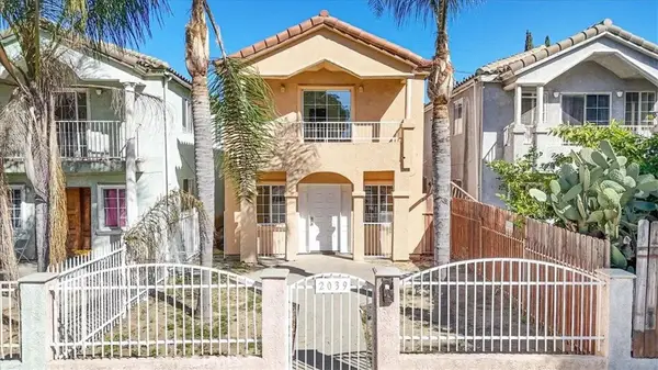 2039 W Florence, Los Angeles, CA 90047