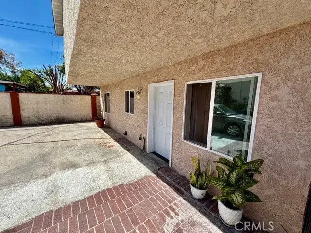 6121 Orchard Avenue, Huntington Park, CA 90255 - #3