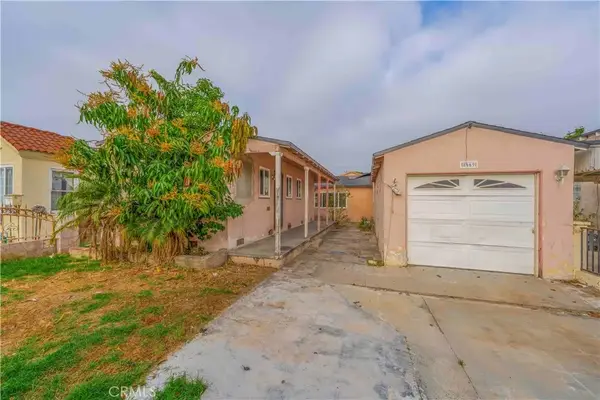 8669 San Gabriel, South Gate, CA 90280