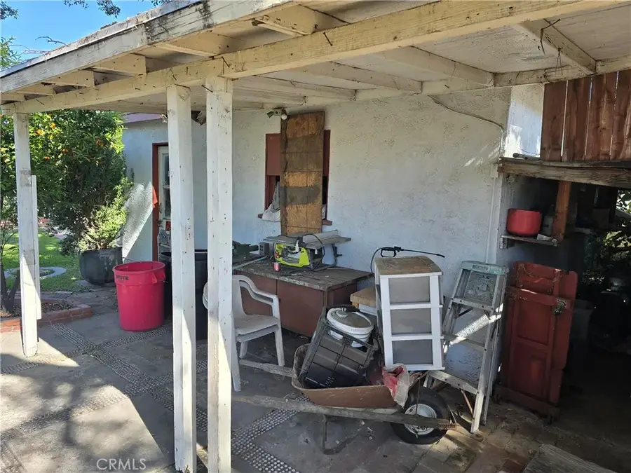 422 S Virginia, Azusa, CA 91702 - #3