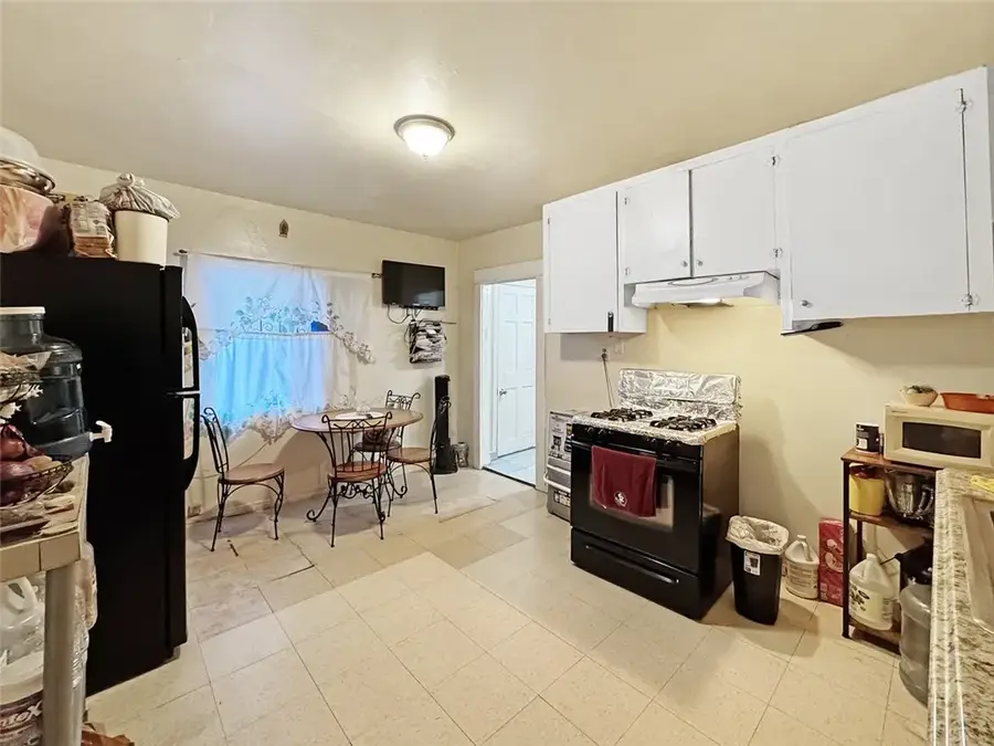348 W Vernon Avenue, Los Angeles, CA 90037 - #3
