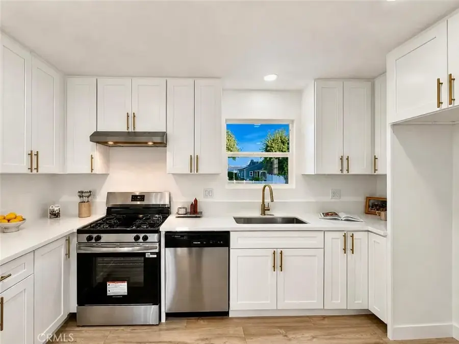 13345 Ottoman, Pacoima, CA 91331 - #2