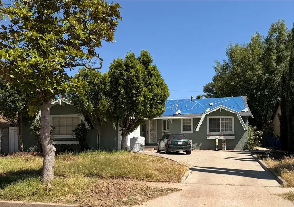 13520 Lazard, San Fernando, CA 91340 - #1