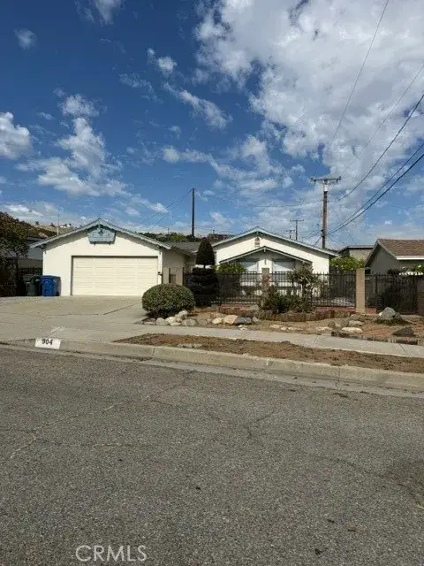 904 N Azalea Drive, Montebello, CA 90640