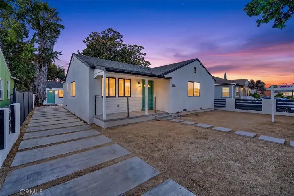 2106 W 94th Pl, Los Angeles, CA 90047 - #1